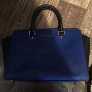 Authentic Michael Kors Bag.